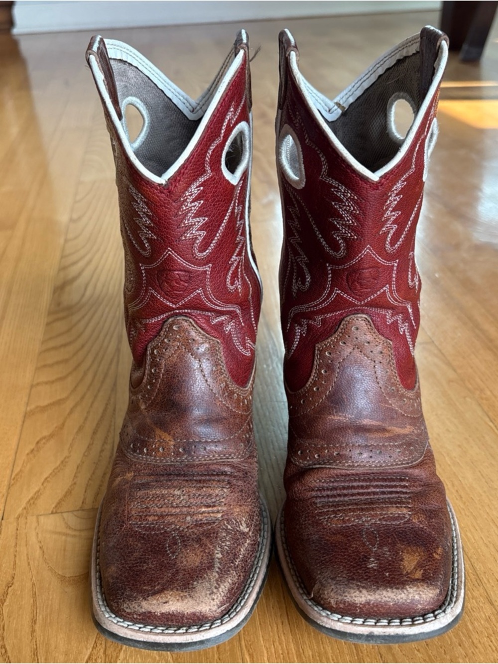 Ariat Heritage Roughstock Leather Boots Kids Sz 13 Western Tan Cherry Square Toe - Picture 2 of 11